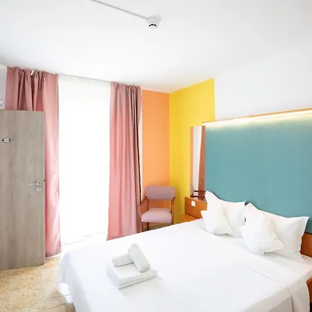 Complex Modern All Inclusive Mamaia Exterior photo