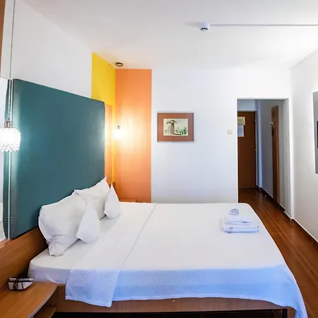 Complex Modern All Inclusive Mamaia Exterior photo