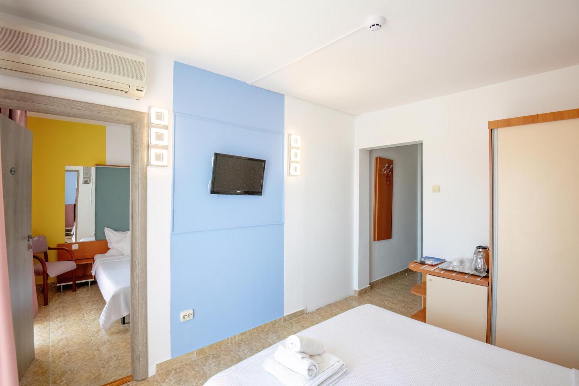 复杂现代4*Mamaia